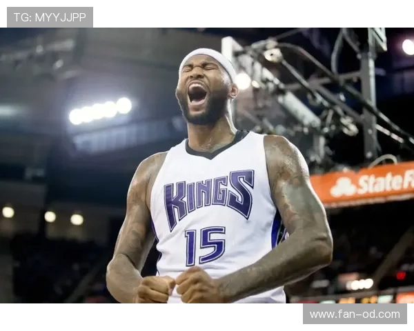 班恩无球跑位拉开空间，三分效率比上季更稳