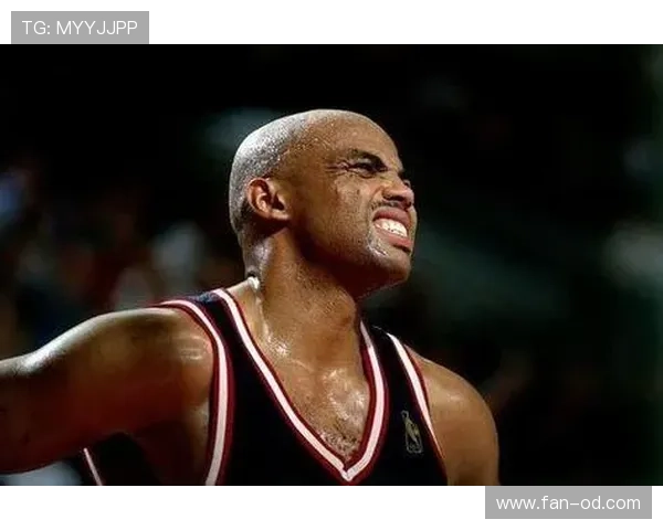 查尔斯·巴克利对比奥拉朱旺篮下强攻效率明显更高