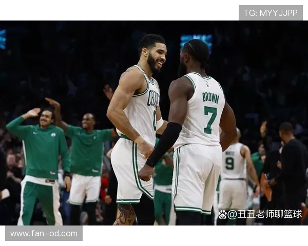 塔图姆托管挡拆提升得分效率 拉开与东契奇差距明显