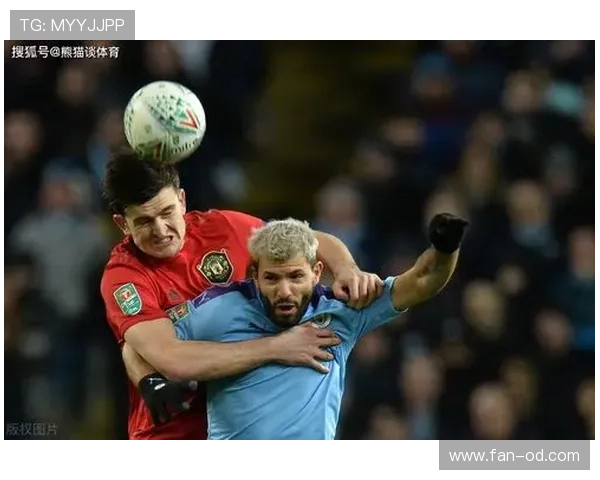 曼联关键比赛抗压能力持续承压，对球队争冠竞争格局带来阶段性变化